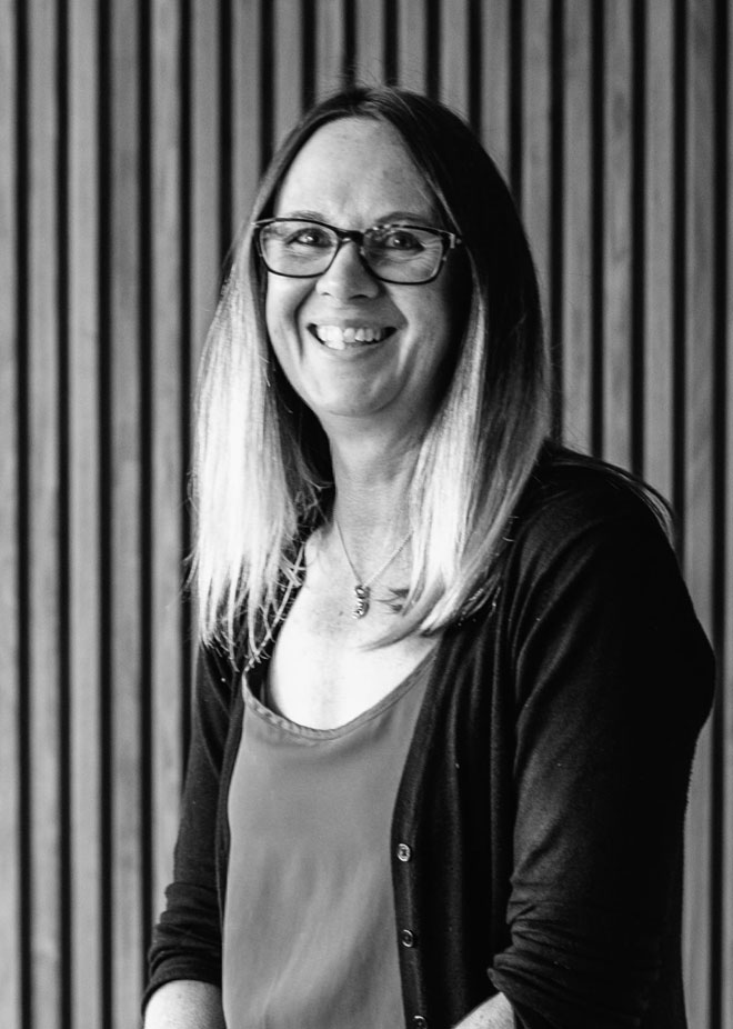 Annette Knights - Client Advisor